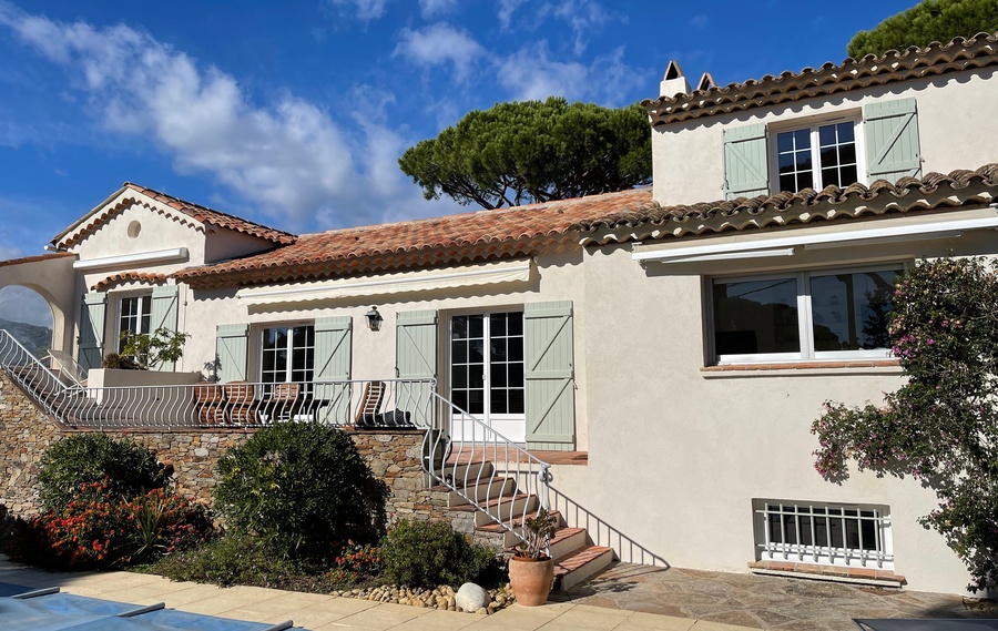 La gamme de fen&ecirc;tres PVC &agrave;&nbsp;Poligny JURA