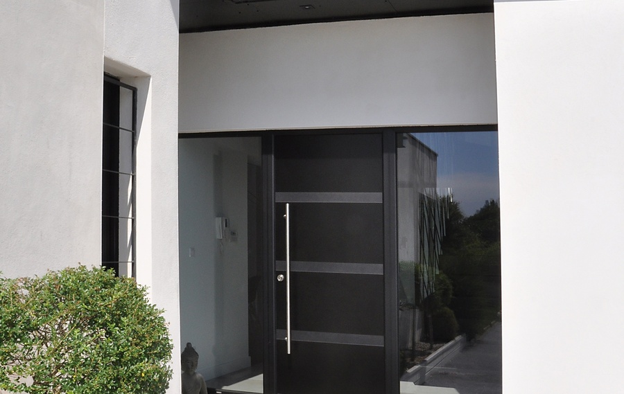 Notre gamme de portes d'entr&eacute;e en ALU CLASSIQUE et CONTEMPORAINE &agrave;&nbsp;Poligny JURA